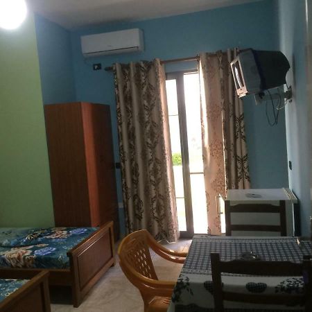 Festim Hotel Durres Exterior photo